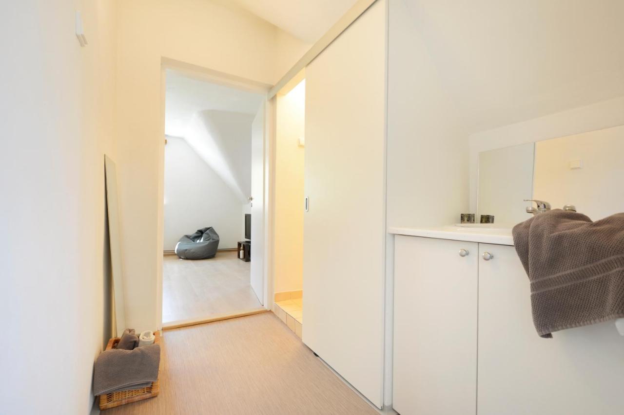 Apartmány Jevany Kültér fotó