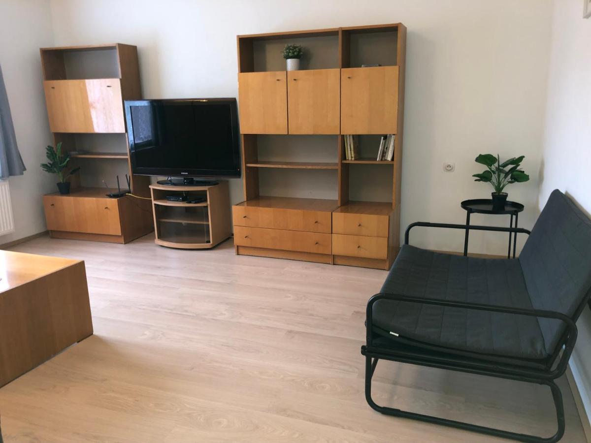 Apartmány Jevany Kültér fotó