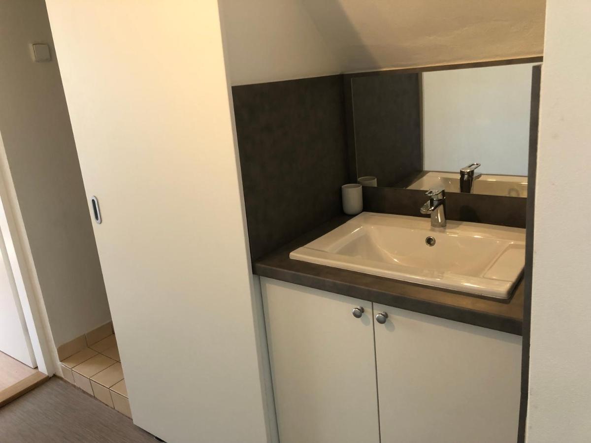 Apartmány Jevany Kültér fotó