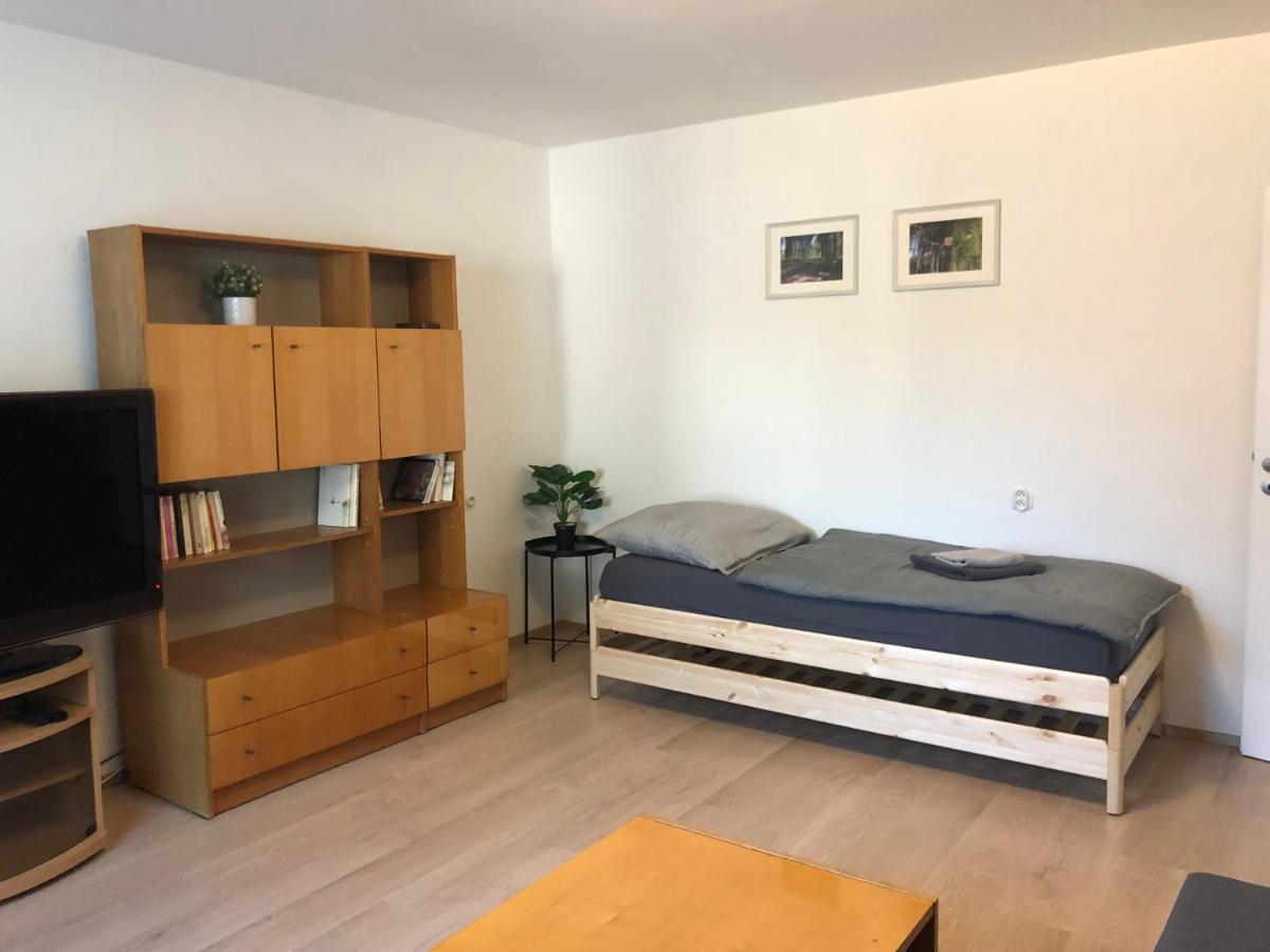 Apartmány Jevany Kültér fotó