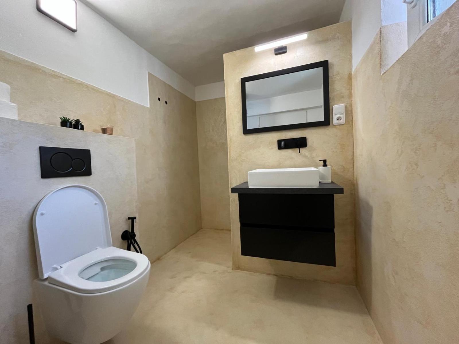 Apartmány Jevany Kültér fotó